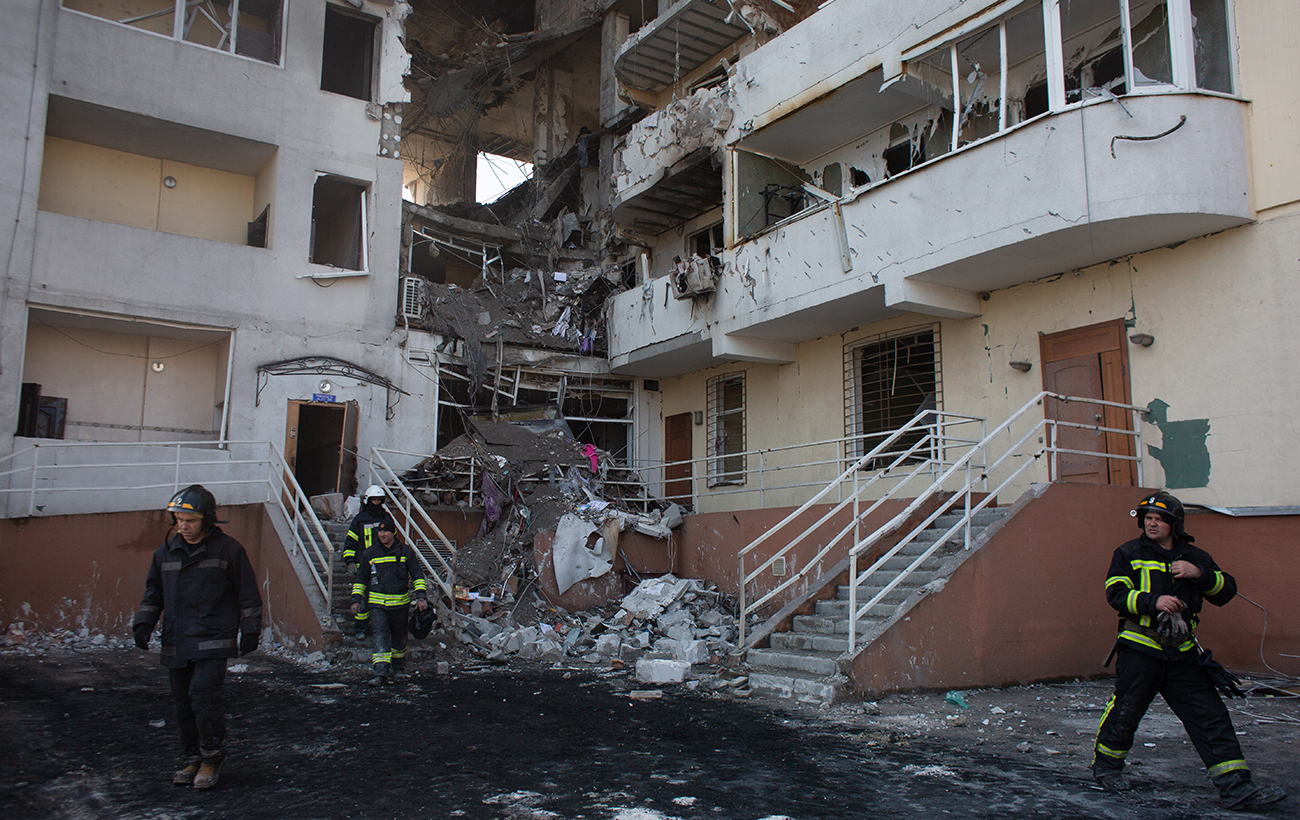 Ракетный террор против городов. Хроника пяти месяцев войны в Украине в фото